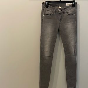 Rag & Bone skinny “Buxton” light grey denim jeans 26